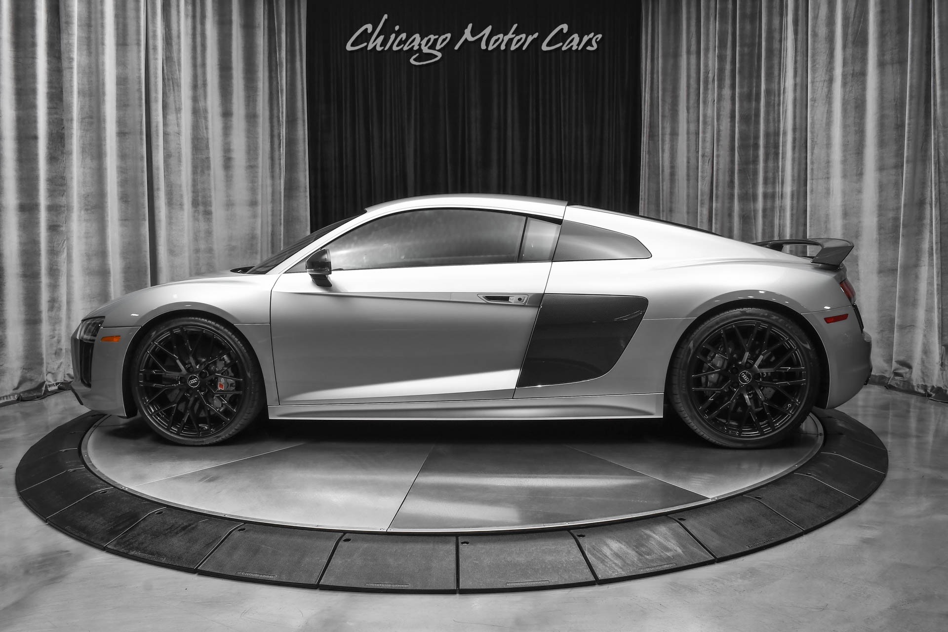 Used-2018-Audi-R8-52-quattro-V10-Plus-Coupe-MSRP-208K-Black-Optic-Pkg-Diamond-Stitch-B-O