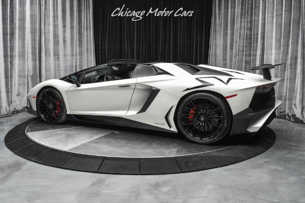 Used 2016 Lamborghini Aventador LP750-4 SV Roadster MSRP $606K+ TONS OF CARBON FIBER! Serviced! 9k Miles! for sale Sold at Chicago Motor Cars in West Chicago IL 60185 3
