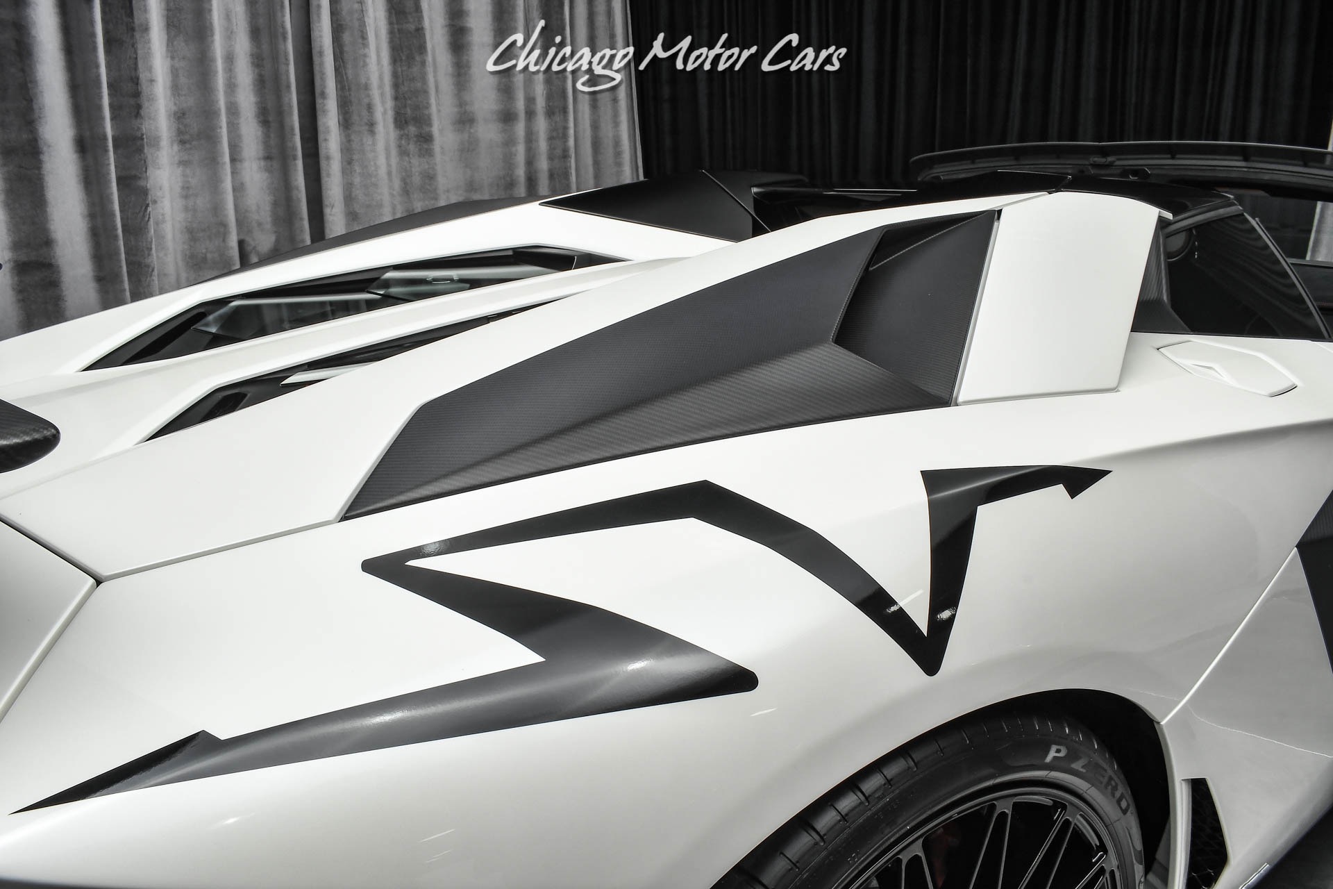 Used-2016-Lamborghini-Aventador-LP750-4-SV-Roadster-MSRP-606K-TONS-OF-CARBON-FIBER-Serviced-9k-Miles