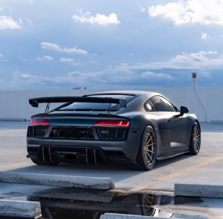 Used 2017 Audi R8 5.2 quattro V10 Plus AUDI Exclusive Paint! TWIN-TURBO! OVER $160K+ INVESTED for sale Sold at Chicago Motor Cars in West Chicago IL 60185 2