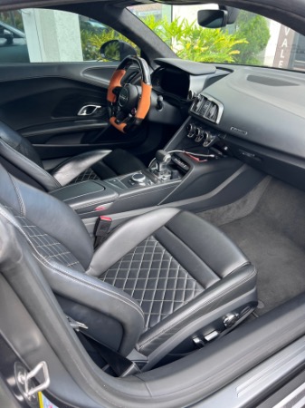 Used 2017 Audi R8 5.2 quattro V10 Plus AUDI Exclusive Paint! TWIN-TURBO! OVER $160K+ INVESTED for sale Sold at Chicago Motor Cars in West Chicago IL 60185 4