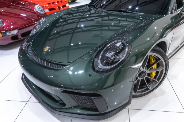 Used 2018 Porsche 911 GT3 COUPE 6-SPEED! PCCB! FRONT AXLE LIFT! LIGHT DESIGN PKG! PAINT TO SAMPLE! HUGE MSR for sale Sold at Chicago Motor Cars in West Chicago IL 60185 5