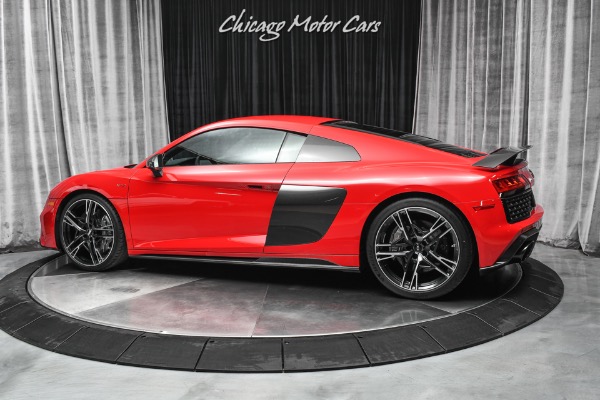 Used 2020 Audi R8 5.2 quattro V10 performance Audi Sport Package! for sale Sold at Chicago Motor Cars in West Chicago IL 60185 3
