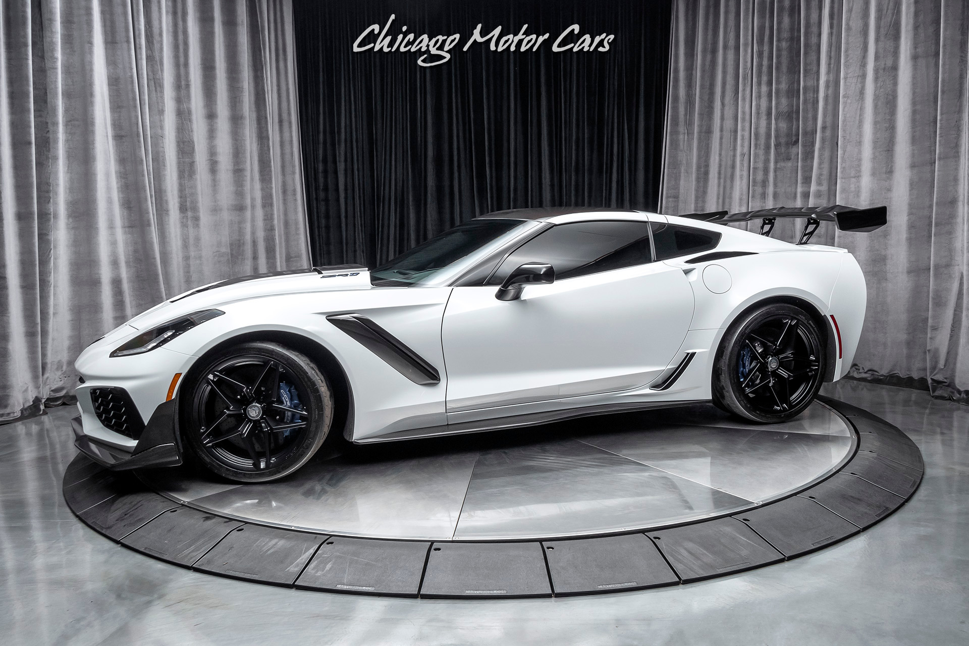 Used-2019-Chevrolet-Corvette-ZR1-3ZR-Package-ZR1-Track-Performance-Package-LOADED