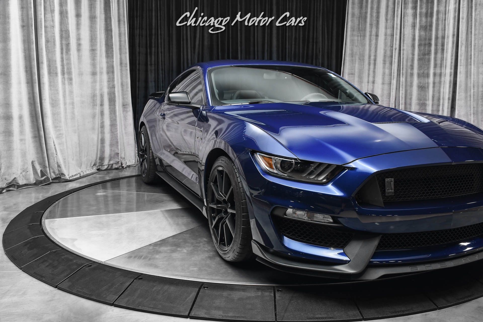 Used-2018-Ford-Mustang-Shelby-GT350-Awesome-Color-Combo-6-Speed-Manual-Low-Miles