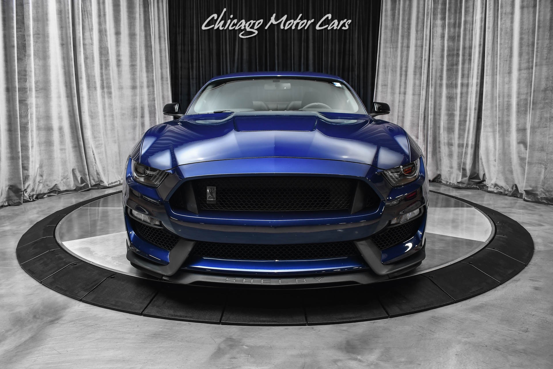 Used-2018-Ford-Mustang-Shelby-GT350-Awesome-Color-Combo-6-Speed-Manual-Low-Miles