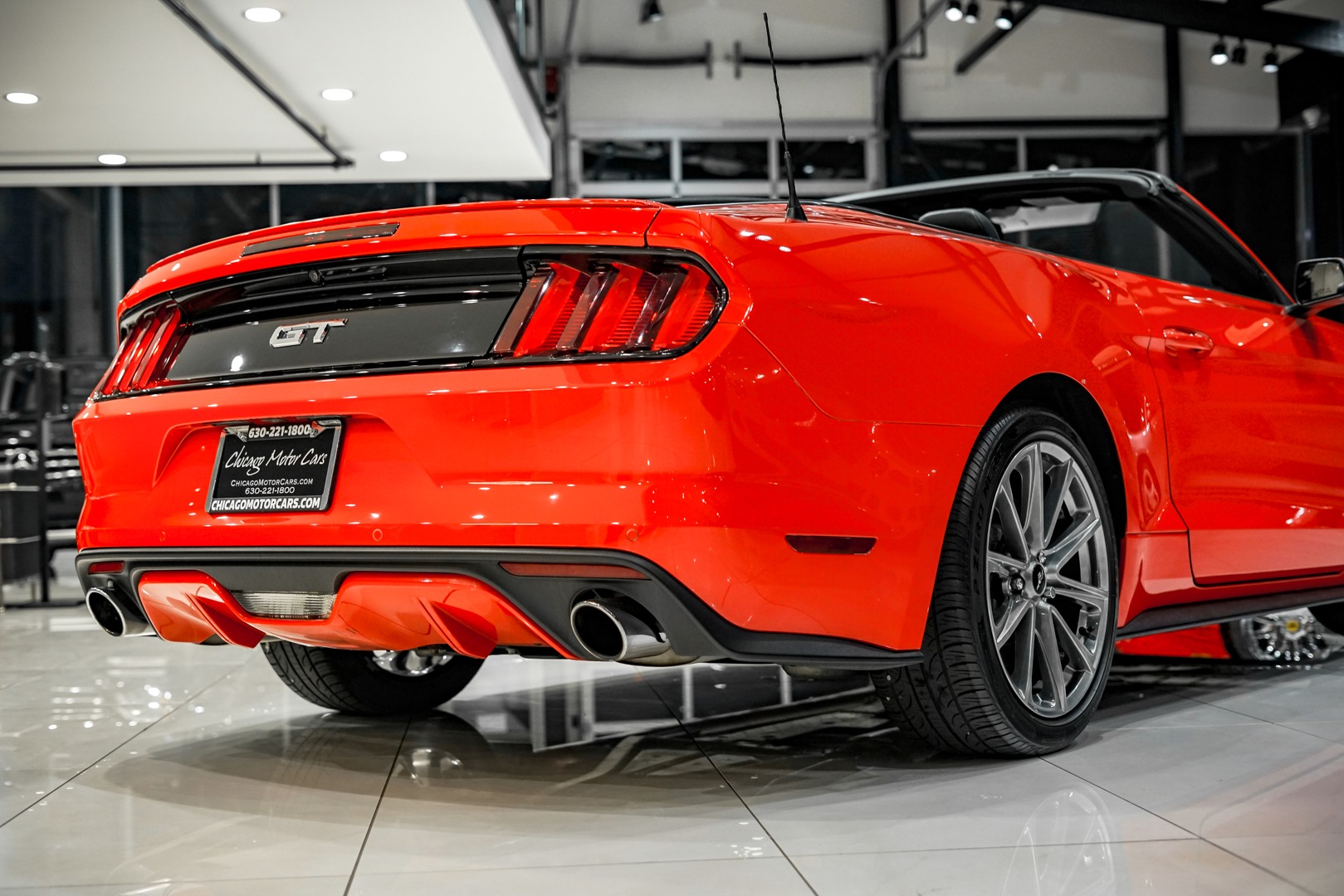 Ford mustang gt convertible
