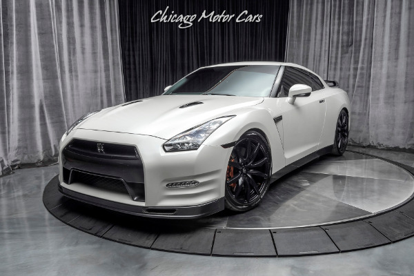 Used 2013 Nissan GT-R Premium 850HP Over $46k+ in Receipts BUILT for sale Sold at Chicago Motor Cars in West Chicago IL 60185 2