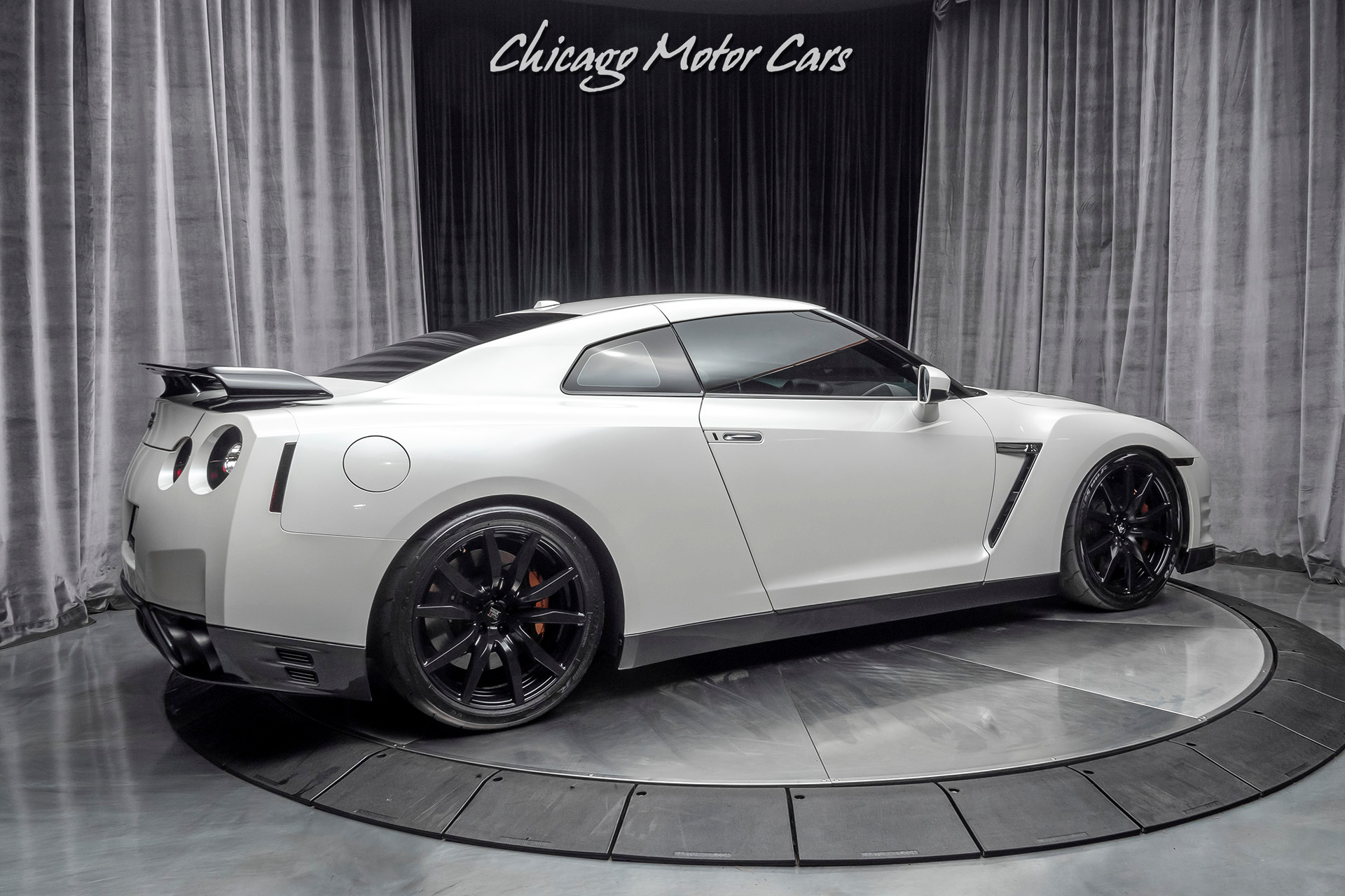 Used-2013-Nissan-GT-R-Premium-850HP-Over-46k-in-Receipts-BUILT