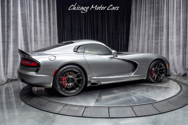 Used 2014 Dodge SRT Viper GTS Advance Aerodynamics Package! SRT High-Performance Audio! for sale Sold at Chicago Motor Cars in West Chicago IL 60185 5