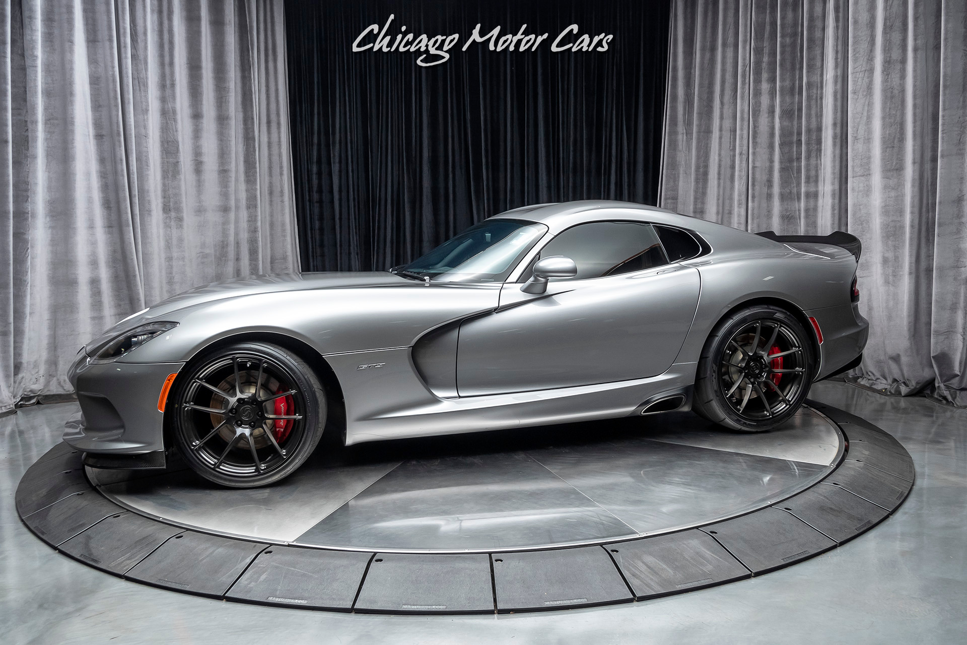 Used 14 Dodge Srt Viper Gts Advance Aerodynamics Package Srt High Performance Audio For Sale Special Pricing Chicago Motor Cars Stock a
