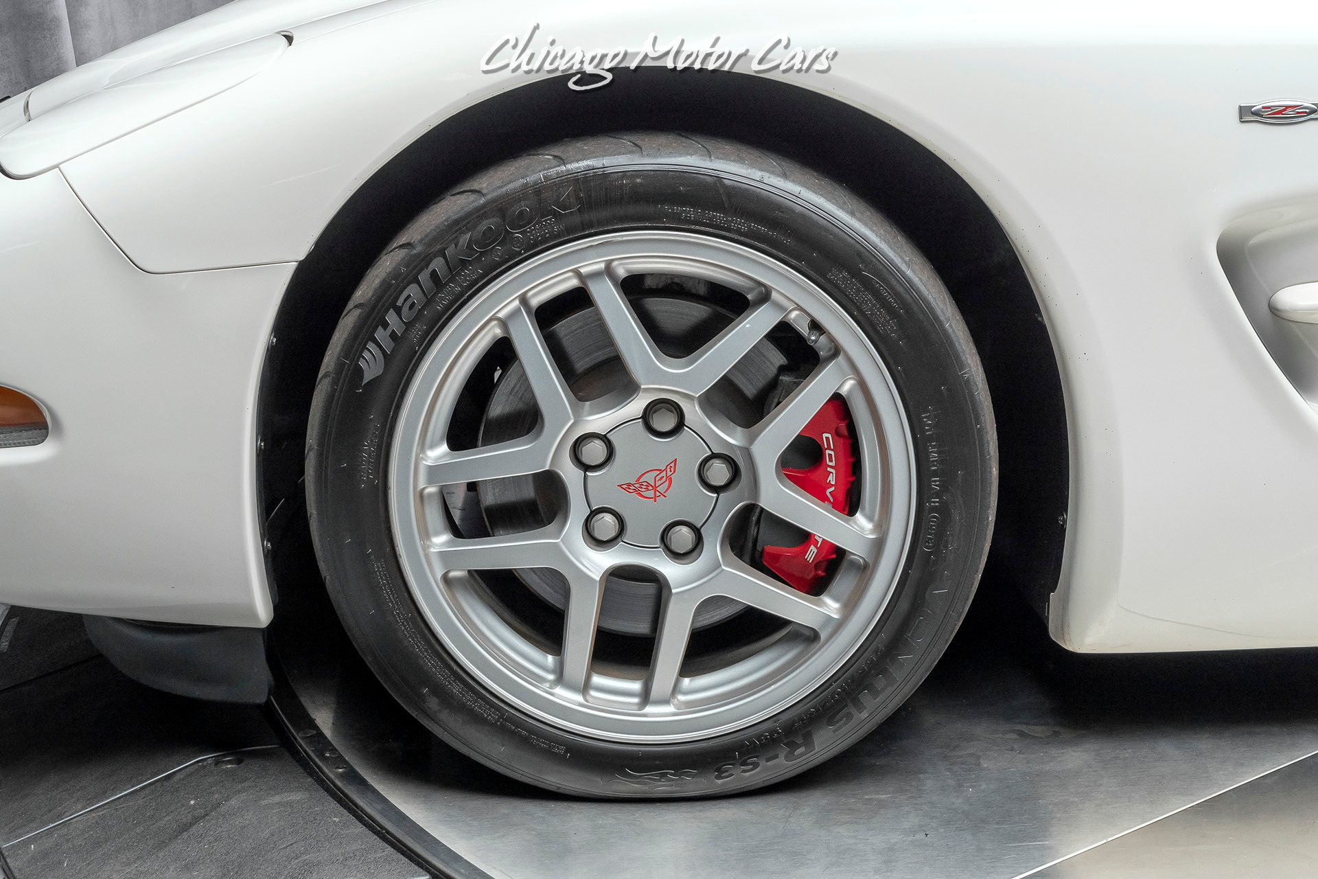 Used-2001-Chevrolet-Corvette-Z06-RARE-SPEEDWAY-WHITE-1-OF-137-COLLECTOR-QUALITY