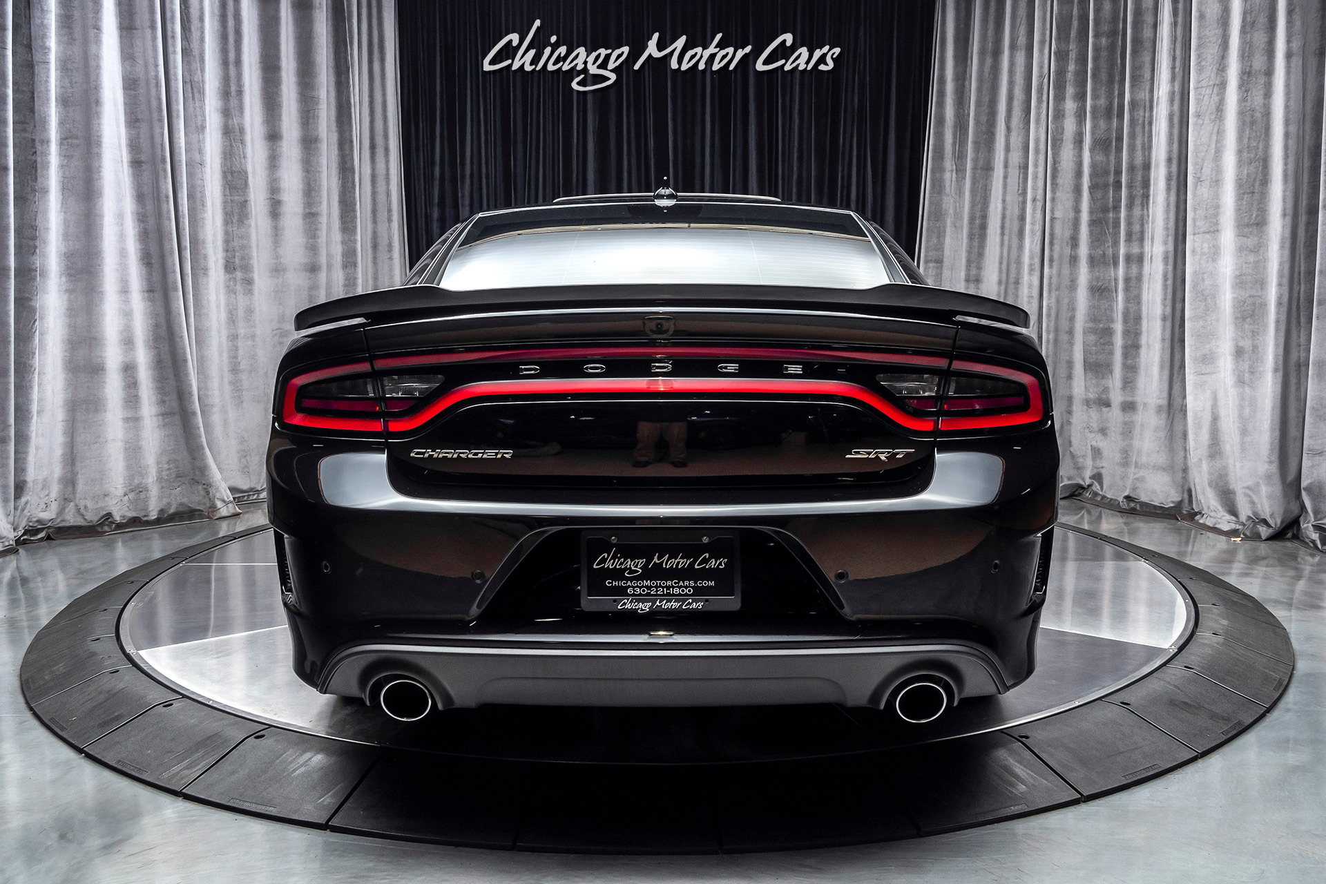 Used-2015-Dodge-Charger-SRT-Hellcat-Sedan-HARMAN-KARON-AUDIO-GROUP-POWER-SUNROOF-K-N-INTAKE