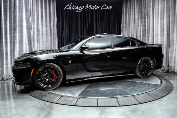 Used 2015 Dodge Charger SRT Hellcat Sedan HARMAN KARON AUDIO GROUP! POWER SUNROOF! K&N INTAKE! for sale Sold at Chicago Motor Cars in West Chicago IL 60185 1