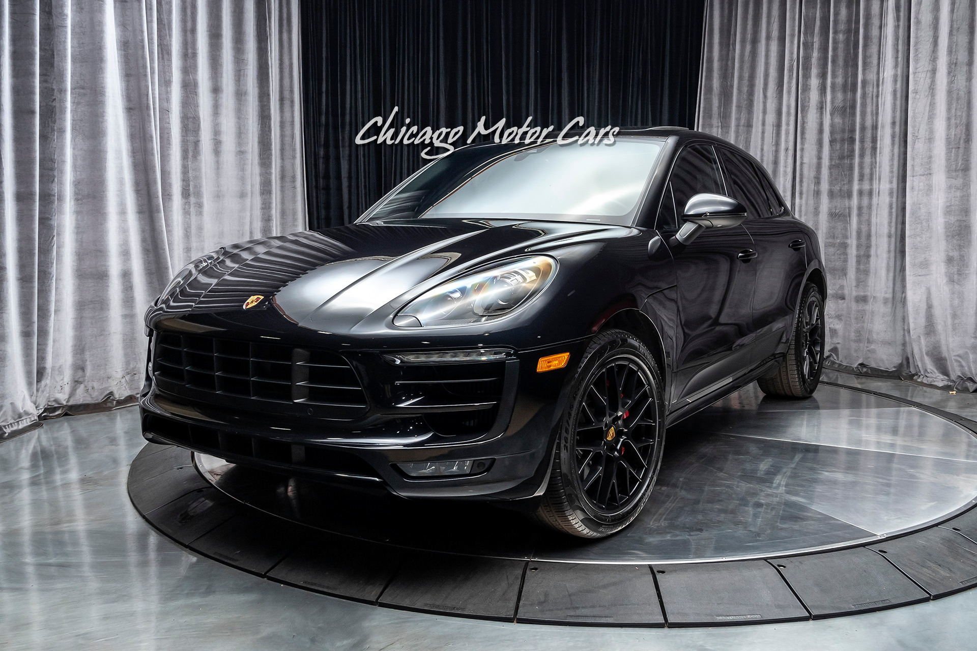 Used-2017-Porsche-Macan-GTS-SUV-PREMIUM-PACKAGE-PLUS-GTS-INTERIOR-PACKAGE