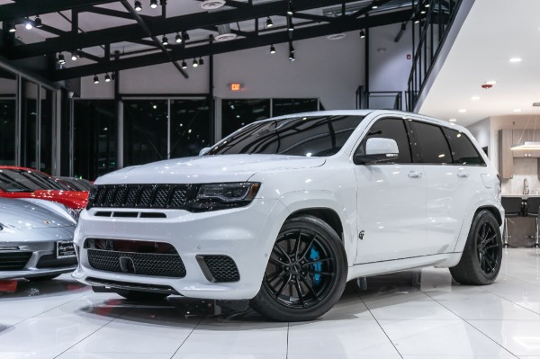 Used 2018 Jeep Grand Cherokee TRACKHAWK PERFORMANCE UPGRADES! FLEX FUEL 1100HP! PANO! HARMAN KARDON! for sale Sold at Chicago Motor Cars in West Chicago IL 60185 2