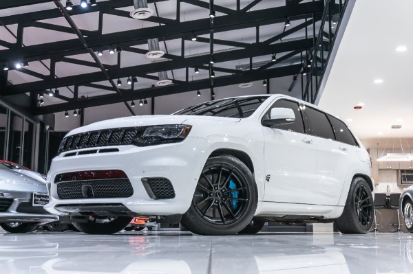 Used-2018-Jeep-Grand-Cherokee-TRACKHAWK-PERFORMANCE-UPGRADES-FLEX-FUEL-1100HP-PANO-HARMAN-KARDON