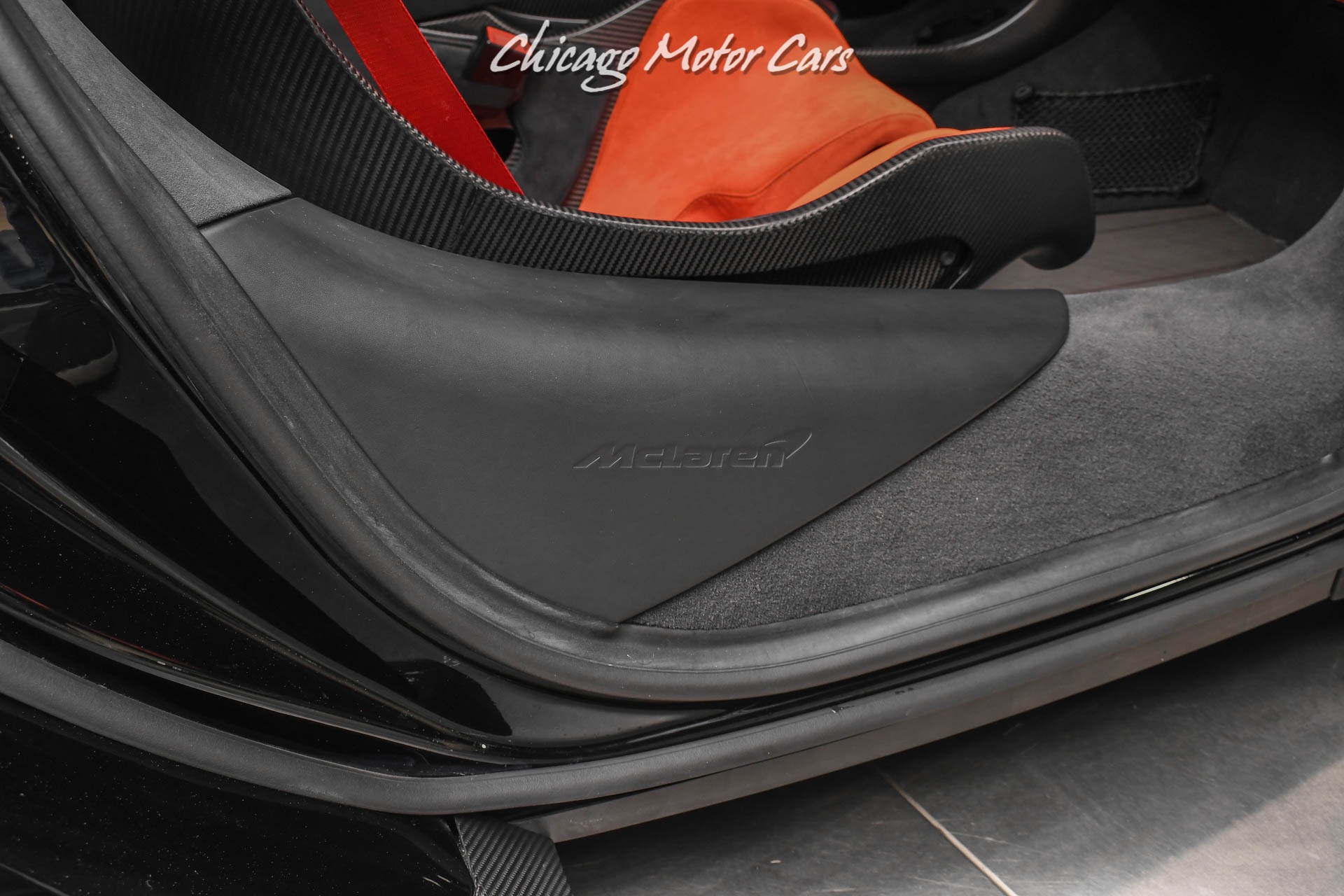 Used-2019-McLaren-600LT-MSO-Carbon-Fiber-Roof-Scoop-MSO-Club-Sport-Pack-Pro-347kMSRP