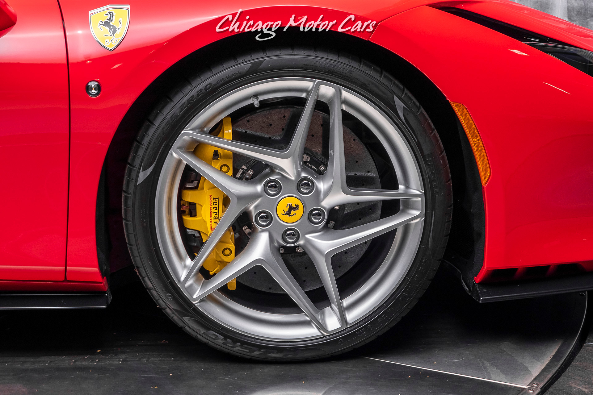 Used-2020-Ferrari-F8-Tributo-Coupe-LOADED-wTHOUSANDS-IN-OPTIONS-400-MILES