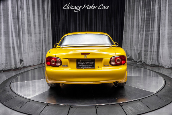 Used 2002 Mazda MX-5 Miata LS for sale Sold at Chicago Motor Cars in West Chicago IL 60185 4