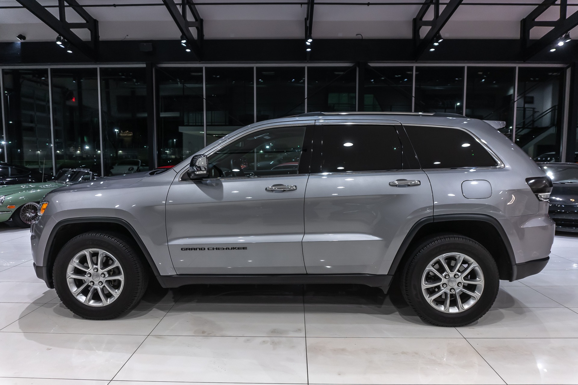 Used-2014-Jeep-Grand-Cherokee-Limited-4WD-UCONNECT-84-POWER-SUNROOF-40580-MSRP