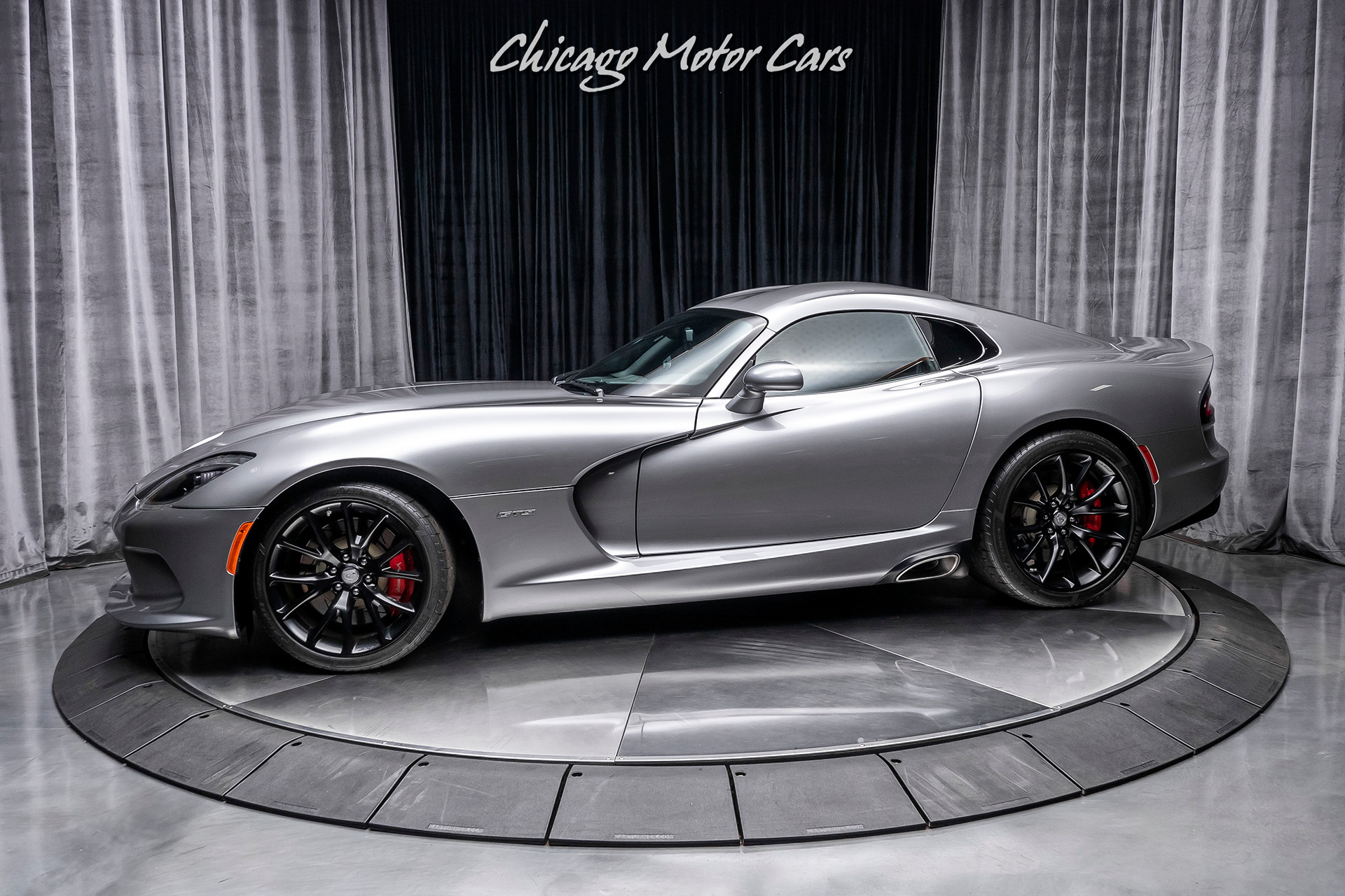 Used-2014-Dodge-Viper-SRT-GTS-Rare-Example-Manual