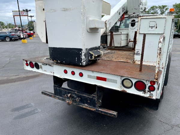 Used-1999-Ford-F800-wAltec-TA40-40-Boom-with-Lift-Bucket-LOW-MILES