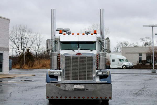 Used 2002 Peterbilt 379 Tri-Axle with Lift-CAT C15 6NZ-550 HP-Double Wet Kit for sale Sold at Chicago Motor Cars in West Chicago IL 60185 2
