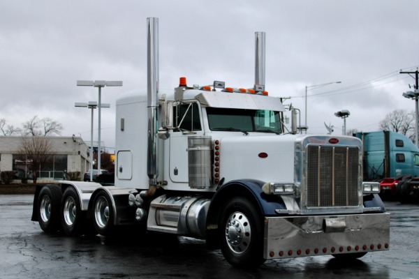Used 2002 Peterbilt 379 Tri-Axle with Lift-CAT C15 6NZ-550 HP-Double Wet Kit for sale Sold at Chicago Motor Cars in West Chicago IL 60185 3