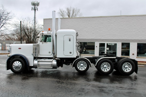 Used-2002-Peterbilt-379-Tri-Axle-with-Lift-CAT-C15-6NZ-550-HP-Double-Wet-Kit