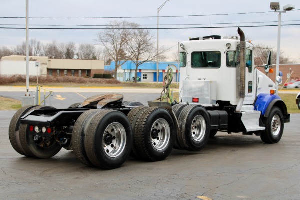 Used 2013 Kenworth T800 Tri-Axle Day Cab - Cummins ISX - 450 Horsepower for sale Sold at Chicago Motor Cars in West Chicago IL 60185 5
