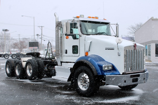 Used 2013 Kenworth T800 Tri-Axle Day Cab - Cummins ISX - 450 Horsepower for sale Sold at Chicago Motor Cars in West Chicago IL 60185 3