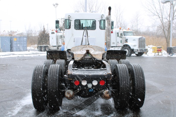 Used 2013 Kenworth T800 Tri-Axle Day Cab - Cummins ISX - 450 Horsepower for sale Sold at Chicago Motor Cars in West Chicago IL 60185 6