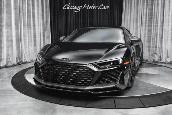 Used 2020 Audi R8 5.2 quattro V10 performance Diamond Stitched Leather Package! LOW Miles! for sale Sold at Chicago Motor Cars in West Chicago IL 60185 2