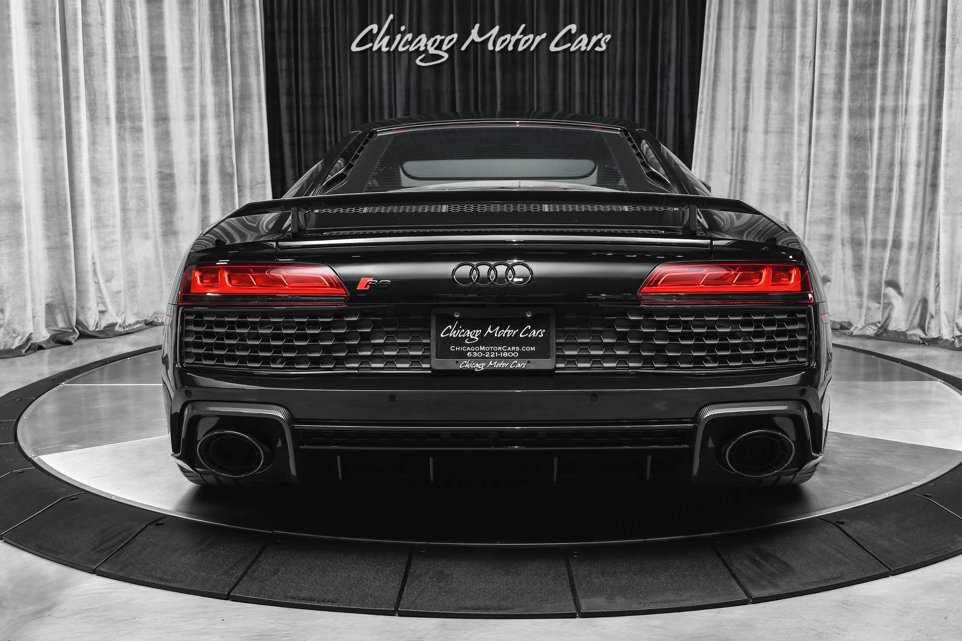 Used-2020-Audi-R8-52-quattro-V10-performance-Diamond-Stitched-Leather-Package-LOW-Miles