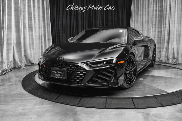 Used 2020 Audi R8 5.2 quattro V10 performance Coupe SPORT PACK! DIAMOND STITCHED! 437 MILES! for sale Sold at Chicago Motor Cars in West Chicago IL 60185 2