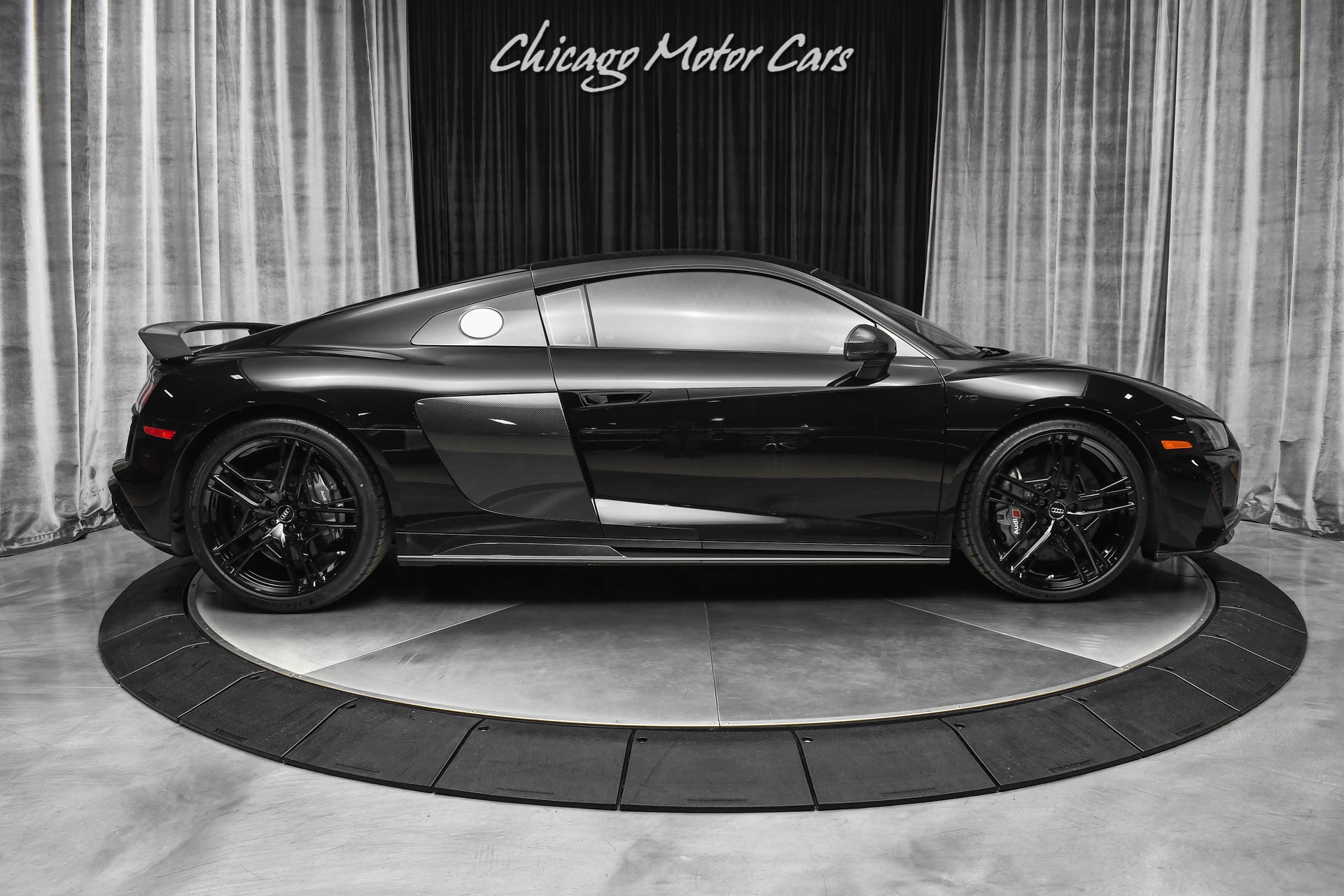 Used-2020-Audi-R8-52-quattro-V10-performance-Coupe-SPORT-PACK-DIAMOND-STITCHED-437-MILES