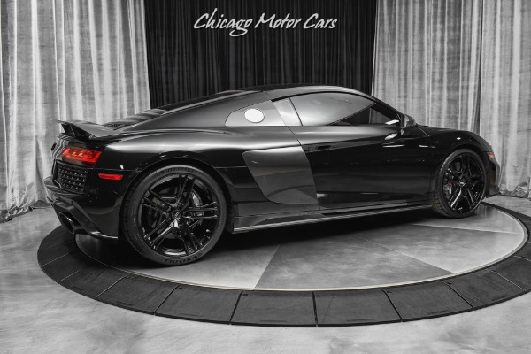Used 2020 Audi R8 5.2 quattro V10 performance Coupe SPORT PACK! DIAMOND STITCHED! 437 MILES! for sale Sold at Chicago Motor Cars in West Chicago IL 60185 5