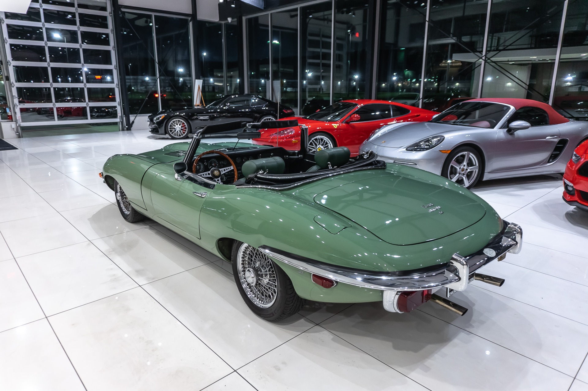 Used-1970-Jaguar-XKE-Series-II-Roadster-NEW-ROOF-RECENT-SERVICE