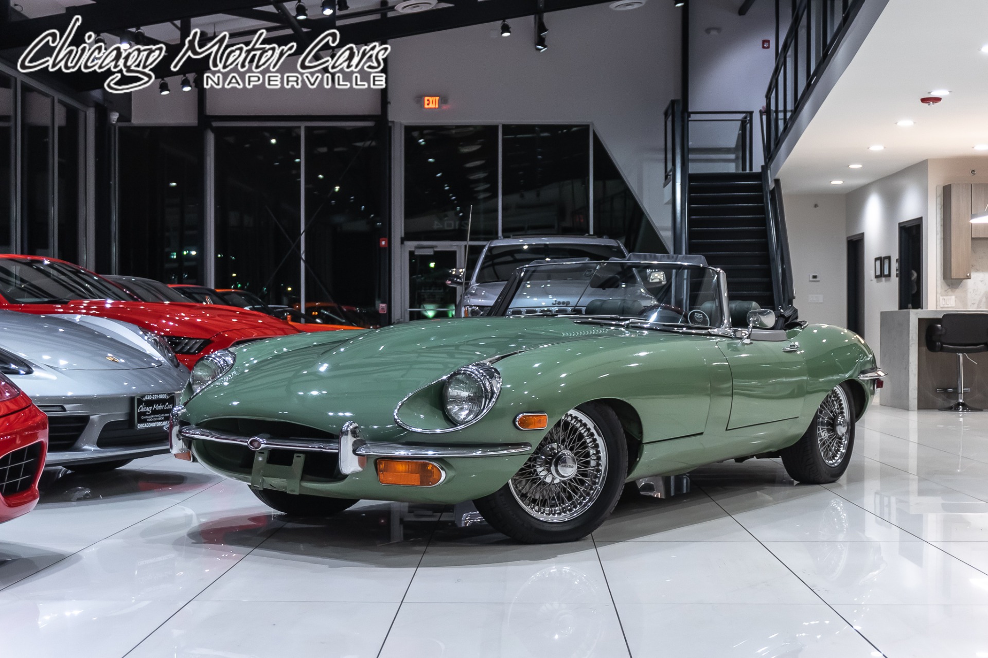 Used-1970-Jaguar-XKE-Series-II-Roadster-NEW-ROOF-RECENT-SERVICE