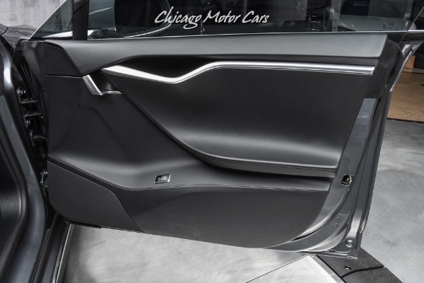 Used-2013-Tesla-Model-S-Performance-Carbon-Fiber-Panoramic-Roof