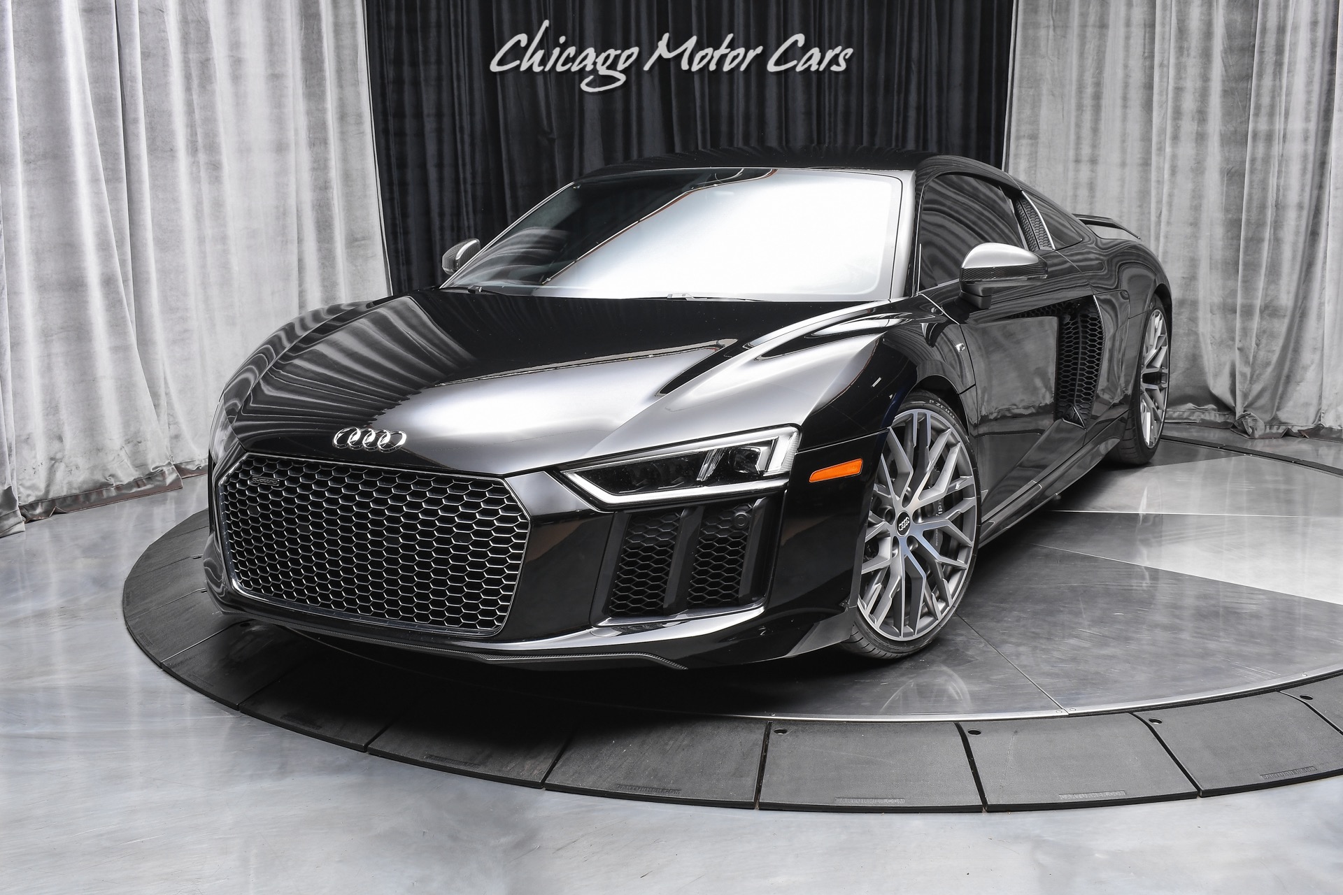 Used-2017-Audi-R8-52-quattro-V10-Plus-MSRP-203K-DIAMOND-STITCHED-LEATHER-20-INCH-WHEELS