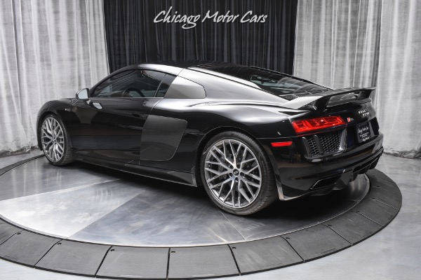 Used 2017 Audi R8 5.2 quattro V10 Plus MSRP $203K+ DIAMOND STITCHED LEATHER! 20-INCH WHEELS! for sale Sold at Chicago Motor Cars in West Chicago IL 60185 3