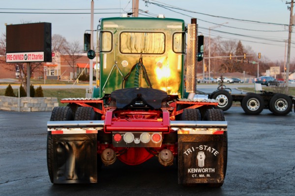 Used 2012 Kenworth T800 Day Cab - Cummins ISX - 485 Horspower - 10 Speed Manual for sale Sold at Chicago Motor Cars in West Chicago IL 60185 6