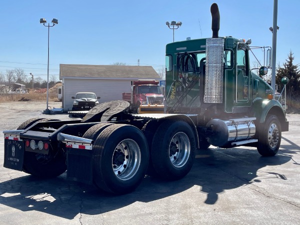 Used 2010 Kenworth T800 Day Cab - CAT C15 - 475 Horsepower for sale Sold at Chicago Motor Cars in West Chicago IL 60185 5