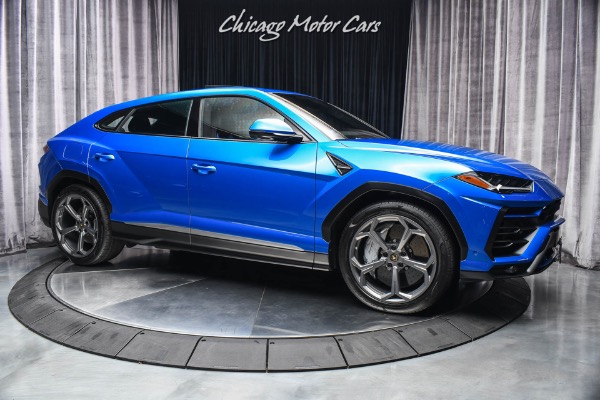 Used 2020 Lamborghini Urus RARE Color Combo! B&O 3D Sound! Panoramic Roof! 23 Taigete Wheels! LOADED! for sale Sold at Chicago Motor Cars in West Chicago IL 60185 6