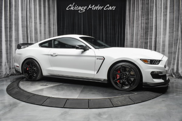 Used 2019 Ford Mustang Shelby GT350R-ONLY 1K MILES!-COMPLETELY STOCK! STUNNING! for sale Sold at Chicago Motor Cars in West Chicago IL 60185 6