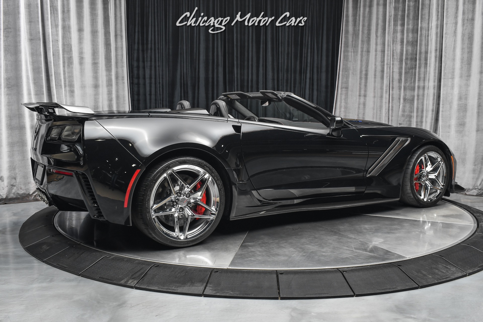 Used-2019-Chevrolet-Corvette-ZR1-3ZR-Convertible-COMPETITION-SPORT-BUCKET-SEATS-4800-MILES