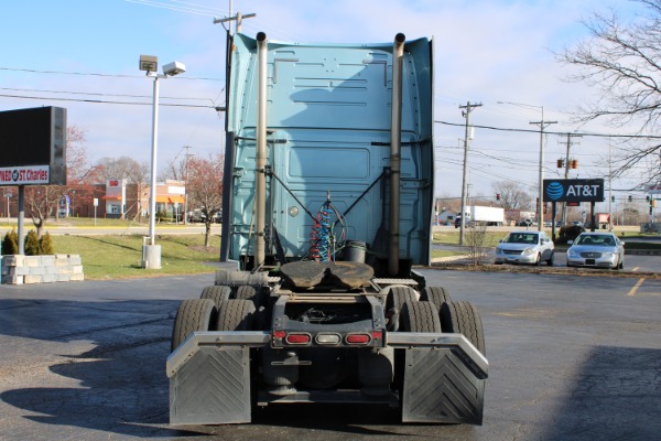 Used 2017 Volvo VNL Sleeper Cab for sale Sold at Chicago Motor Cars in West Chicago IL 60185 6