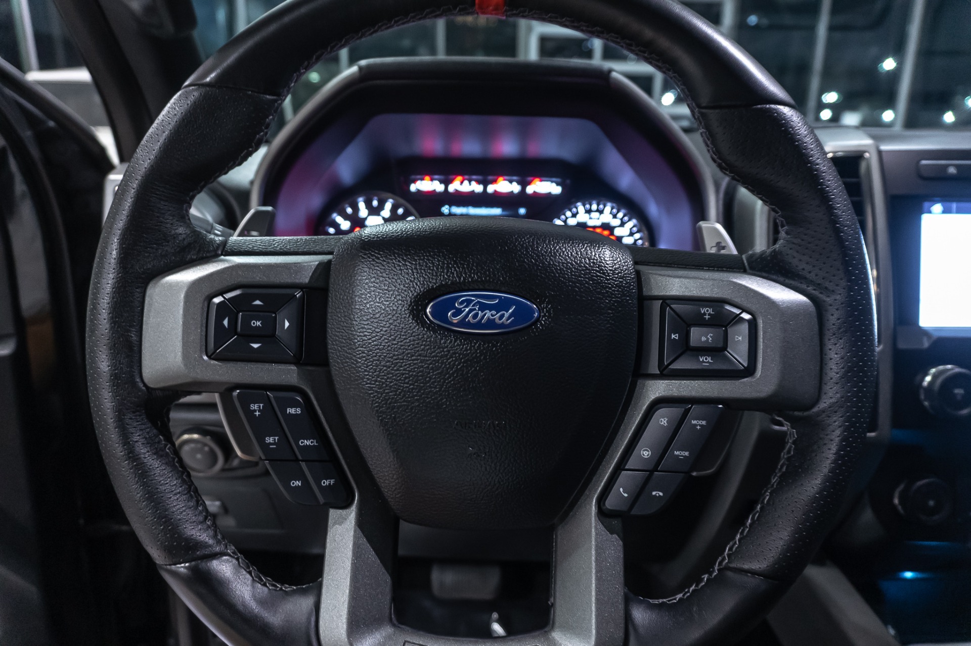 Used-2019-Ford-F-150-Raptor-REMOTE-START-BED-LINER-BACK-UP-CAMERA